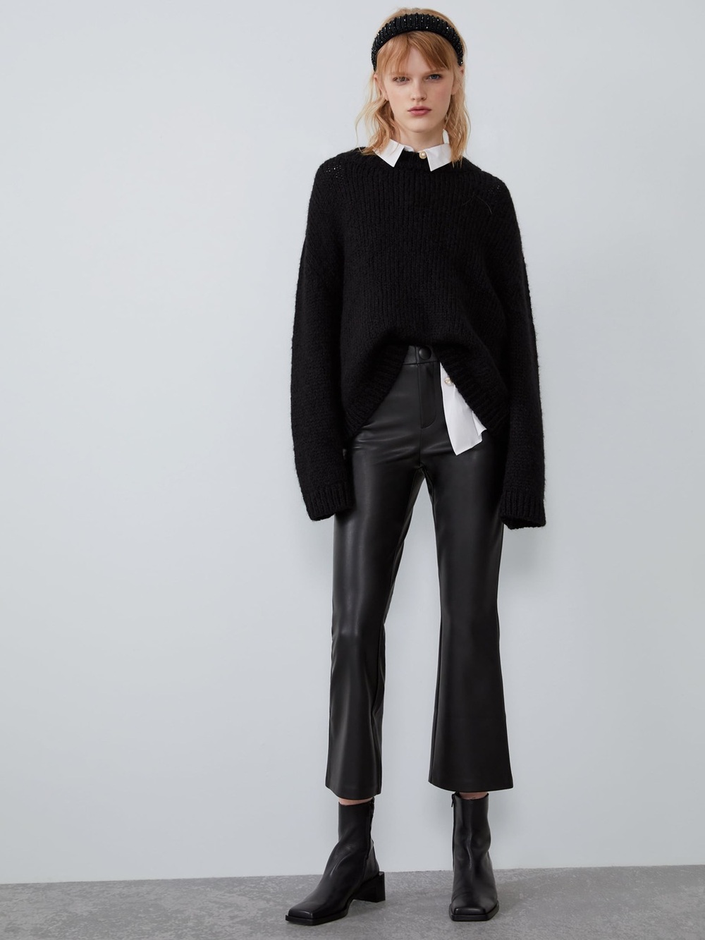 [Zara] Hi-RisBlack Faux Leather Flared Legging Zip Snap Faux Pocket Chino Style